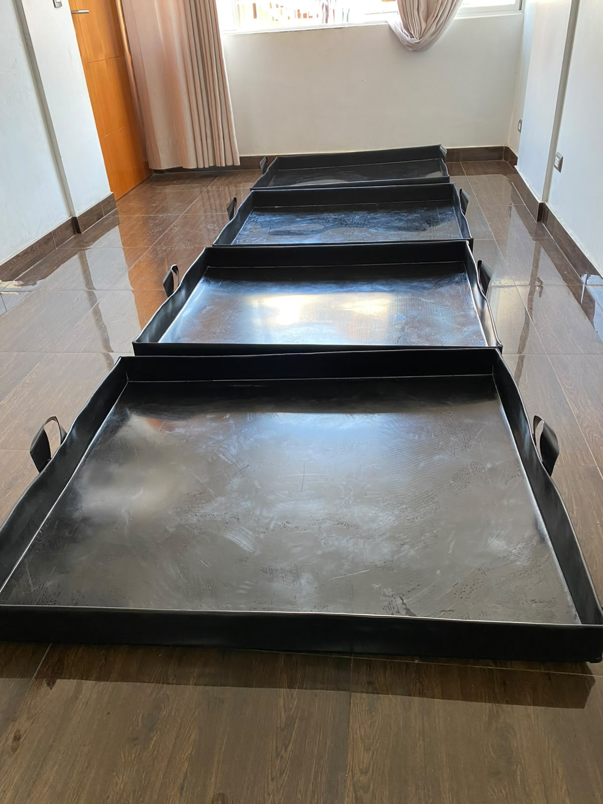 Bandejas antiderrame fabricadas por Grupo Palcco